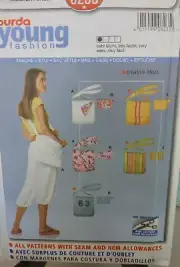 BURDA YOUNG FASHION sewing pattern (Germany) # 8235 BAG & CASE ONE SIZE UC/FF