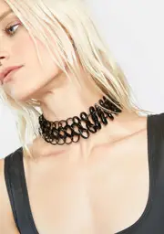 Heavy Hitter Chain Choker