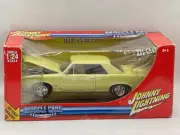 Johnny Lightning 1965 Pontiac GTO, Yellow, 1:24, NIB - Read
