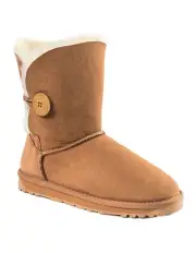 [Ozwear Ugg] Classic Short Button Boots in Chestnut