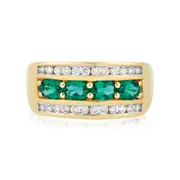 9ct Yellow Gold Round Brilliant Cut Created Emerald with 1/4 CARAT tw of Diamonds Ring
