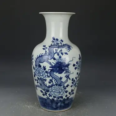 中国古玩 色絵龍紋 大清年製 花瓶 - 工芸品