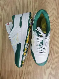 在飛比找Yahoo!奇摩拍賣優惠-鞋子紐百倫 New Balance 男式 大師賽配色透氣休閑