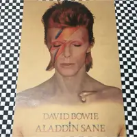 在飛比找蝦皮購物優惠-『老番顛』 DAVID BOWIE 大衛鮑伊 搖滾樂團 海報