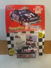 1993 Racing Champions 1:64 Scale Terry Labonte #14 Kellog's Diecast Car
