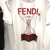 在飛比找蝦皮購物優惠-FENDI 字母短T