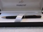 NEW PARKER INSIGNIA MATT BLACK / CHROME PLATED TRIM BALLPOINT PEN ( 74081 )