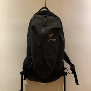 （Sold) Arcteryx 始祖鳥 Arro 22L