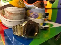 在飛比找Yahoo!奇摩拍賣優惠-銀色台灣公司貨全新 CASIO G-SHOCK GMW-B5