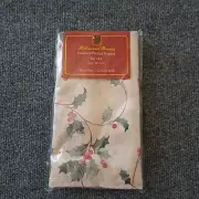 Benson Mills Hollies And Berries Holiday Jaquard Napkins 18x18 Set Of 4