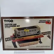 NOS Tyco HOPPER CAR UNLOADING SET HO Scale Train Layout Accessory - B32