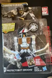Protectobot Groove Sealed MOSC Deluxe Generations - Combiner Wars Transformers