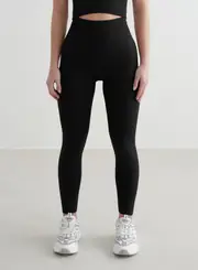[AIM'N AU] Black Shape Seamless Tights