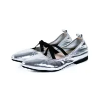 在飛比找momo購物網優惠-【viina】羊皮絕美芭蕾風尖頭平底鞋-銀(平底娃娃鞋)