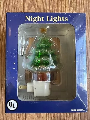 CHRISTMAS NIGHT LIGHT GREEN TREE HOLIDAY DECOR COSTCO PLUG IN