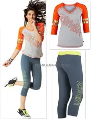 ZUMBA Football Tee Shirt+Capri Leggings RARE Convention/Harrods UK 2 PC.SET! S M