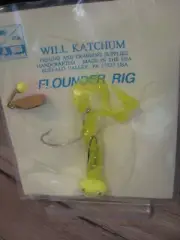 Katchum Gold Flake Grub 3/8 Oz Flounder Rig 2 Fish Hooks Yellow Football Jig