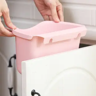 日式風格掛式廚房垃圾桶家用懸掛式櫥櫃門壁掛收納盒分類垃圾架收納桶 (5.9折)
