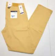 $198 New BRAX Casual Pants ULTRALIGHT Men 33x34 Cadiz Straight Fit Sunset Yellow