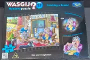 HOLDSON JIGSAW: WASGIJ MYSTERY PUZZLE? #17 / 1000 PIECE JIGSAW PUZZLE - SEALED.