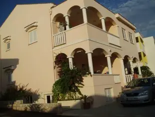 Villa Ana