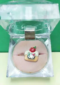 在飛比找樂天市場購物網優惠-【震撼精品百貨】Hello Kitty 凱蒂貓 造型戒指-蛋