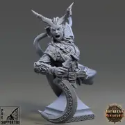 Gretchen Bylander | Art Bust | Daybreak Miniatures
