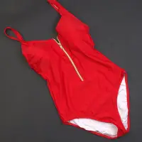 在飛比找Yahoo!奇摩拍賣優惠-歐美大胸豐滿收腰顯瘦托胸含胸墊聚攏連身泳衣女高檔黑色紅色泳裝