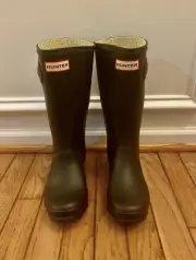HUNTER Original Kids Boots Chocolate Size US 4G /3B- New