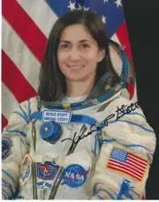 Nicole Stott NASA Astronaut Signed REPRINT 8.5 x 11 Photo FREE SHIPPING