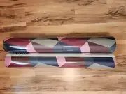 Jupiter 10 Wallpaper Jaipur 2 Rolls 20.5" x 11 yards