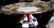 MACKENZIE-CHILD'S EVERGREEN,ENAMEL 16" PEDESTAL PLATTER, COURTLY CHECK BASE,NEW