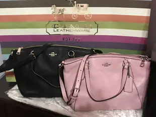 美國正品 COACH 黑色、櫻花粉色 Mini(小號款)-拉鍊水餃包.(荔紋全真皮).水餃包 手提包 斜背包.& 經典限量絕版款: 紫羅蘭、香檳金色(中小號)-貝殼包 斜背包.-(保證美國Outlet 直購100%正品櫃購入) -〔雖是小包,一樣耐裝~均可放長夾〕.*vivi shop*