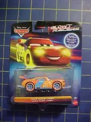 DISNEY PIXAR CARS RYAN INSIDE LANEY GLOW RACERS! NIP NEXT GEN PISTON CUP GITD