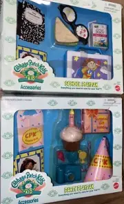 NEW Cabbage Patch Kids Party School Playpak Doll Accessories 1995