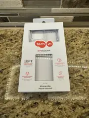 iPhone 13 14 15 16e Tech21 Evo Clear Non-Slip Impact Case
