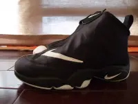 在飛比找Yahoo!奇摩拍賣優惠-NIKE Air Zoom Flight the glove