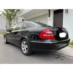 MERCEDES-BENZ賓士W211原廠後保桿飾板，鍍鉻條，倒車雷達E200 E240 E280 E320