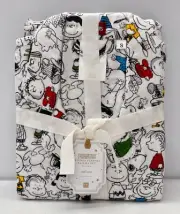 NEW Pottery Barn TEEN Snoopy Peanuts Friends Christmas Flannel Pajama Set~SMALL