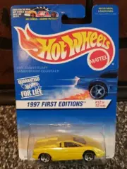 HOT WHEELS 1997 #510 #12 Yellow 25TH Ann. Lamborghini Countach Exotic Supercar