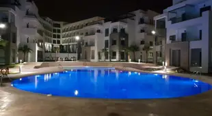 Appartement De Luxe Dans Residence Avec Jardin Et Deux Piscines