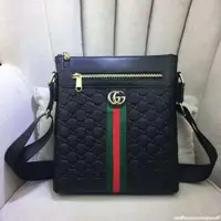 在飛比找蝦皮購物優惠-惠選店二手古馳 Gucci 新款黑色經典男包 男士斜跨包 單