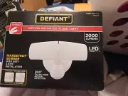 Defiant - MaxDetect - 240⁰ Motion Activated Wired 2Head Flood Light 2000 Lumens