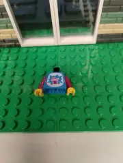 New Lego Minifigure Torso Red Magenta, Blue, Cup Smoothie Soda Logo