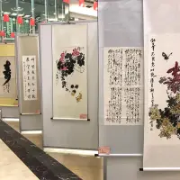 在飛比找樂天市場購物網優惠-免運開發票 折疊便攜式展架移動海報展示架宣傳廣告架辦公隔斷書