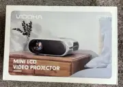 Vidoka mini lcd video projector