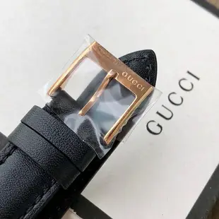 GUCCI GG2570 Medium 方型圓角 黑色錶盤 黑色皮革錶帶 石英 女士手錶 YA142407