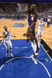 Los Angeles Lakers Kobe Bryant Dunking On Dwight Howard Poster (24x36 inches)