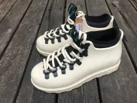 在飛比找Yahoo!奇摩拍賣優惠-實拍☆清貨 全新正品Native shoes fitzsim