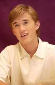 Haley Joel Osment at Secondhand Lions P/C, Michael Caine Robert Du- Old Photo 6